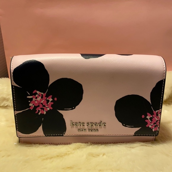 Kate Spade crossbody - Picture 1 of 5